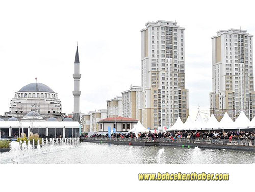 Hayatpark Camii İnşaatında Kaza!